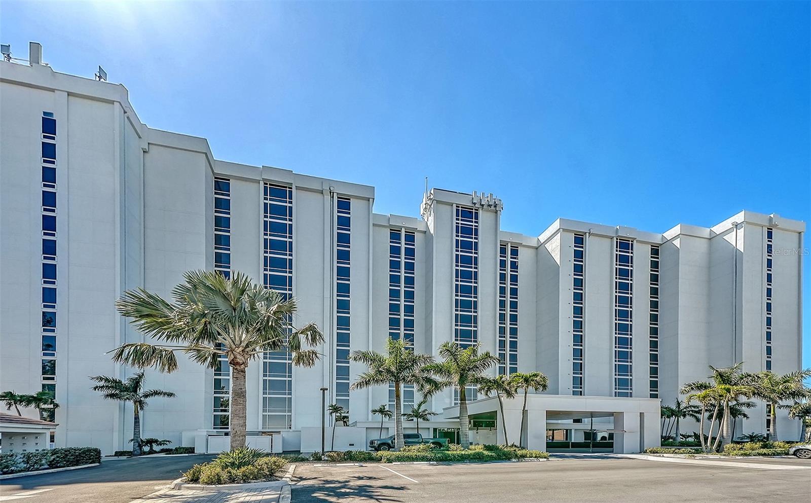 2425 GULF OF MEXICO DRIVE, #1E, Longboat Key, FL 34228