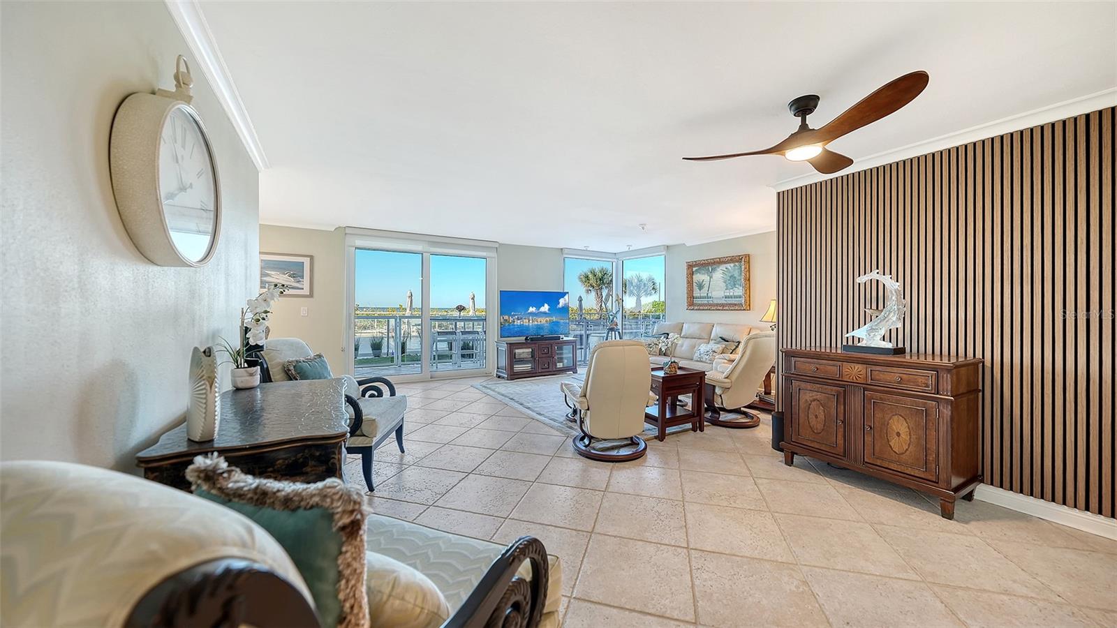 2425 GULF OF MEXICO DRIVE, #1E, Longboat Key, FL 34228