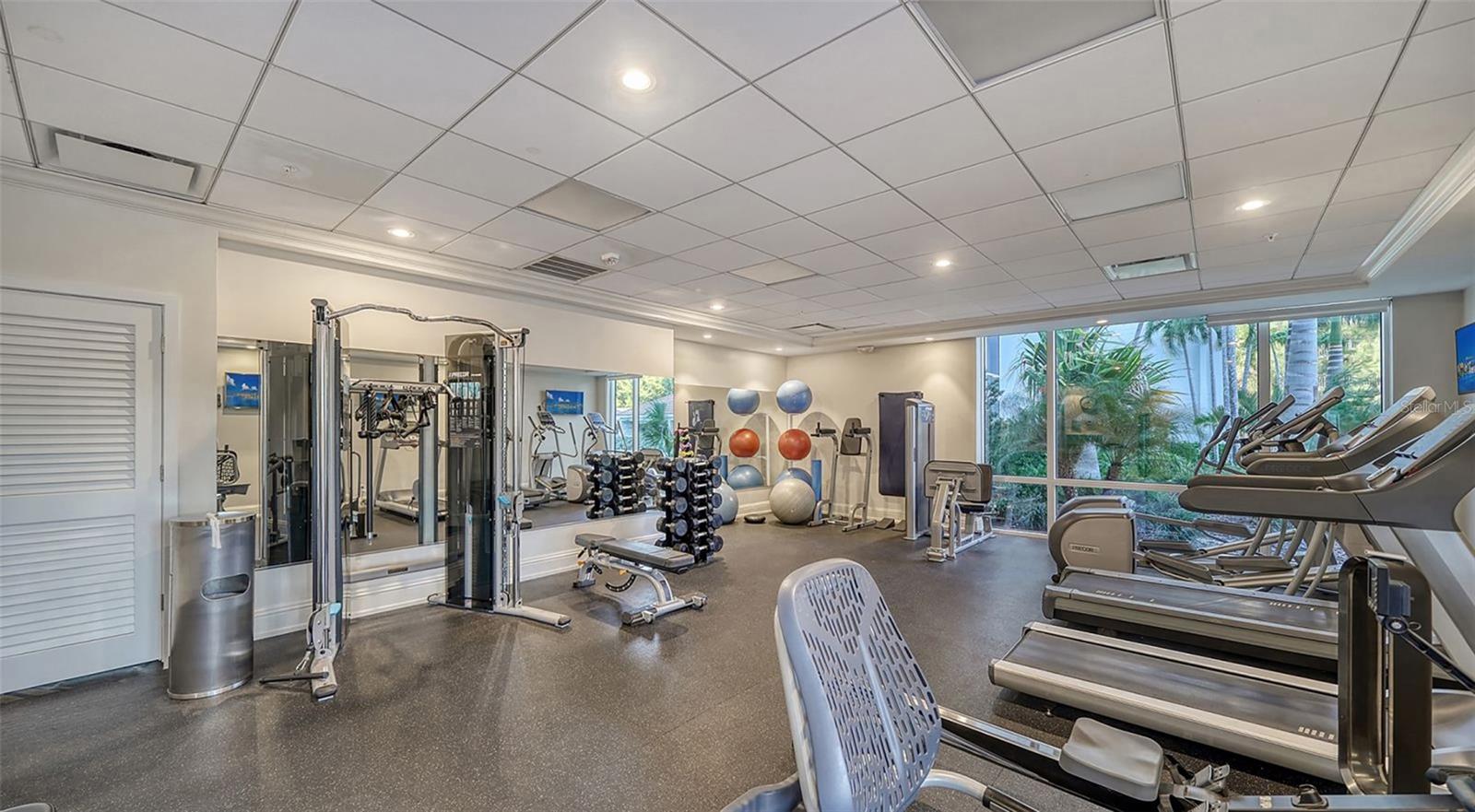 2425 GULF OF MEXICO DRIVE, #1E, Longboat Key, FL 34228