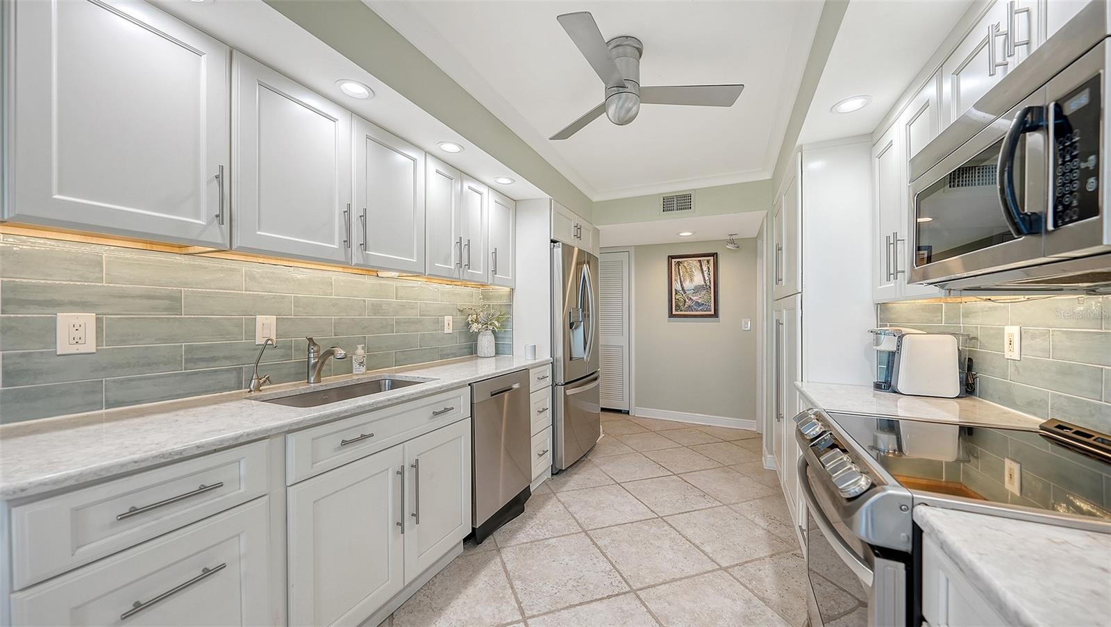 2425 GULF OF MEXICO DRIVE, #1E, Longboat Key, FL 34228