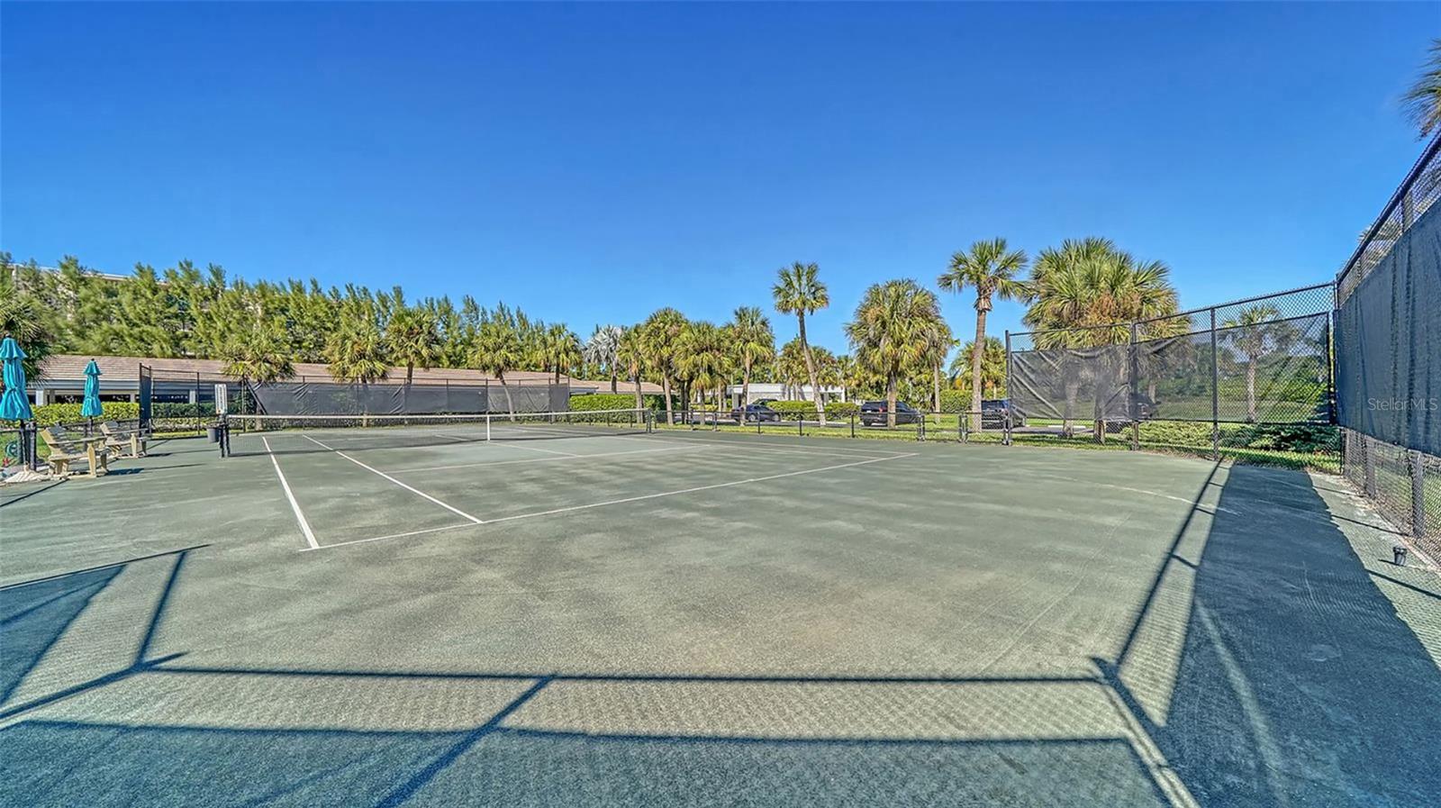 2425 GULF OF MEXICO DRIVE, #1E, Longboat Key, FL 34228