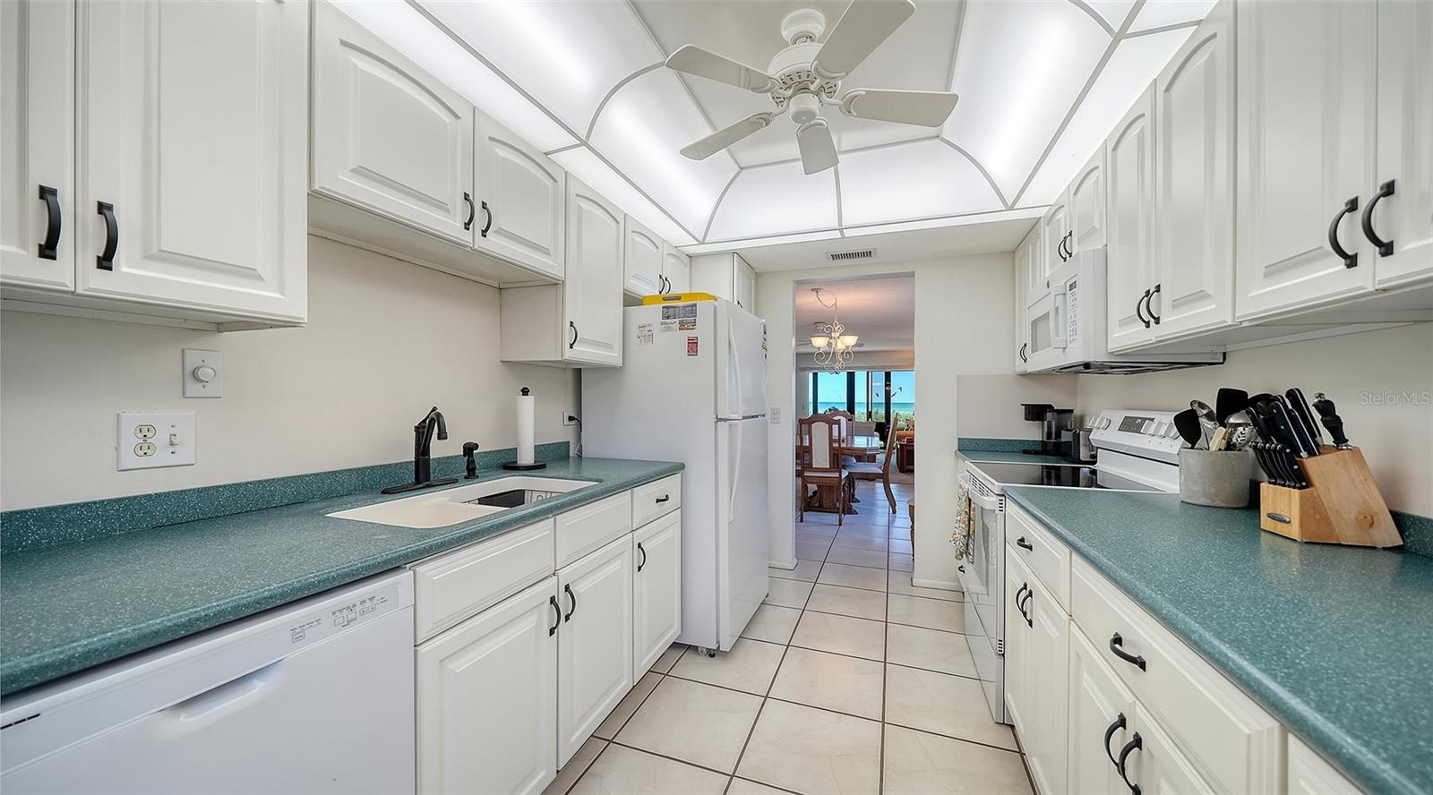 19 WHISPERING SANDS DRIVE, #106, Sarasota, FL 34242