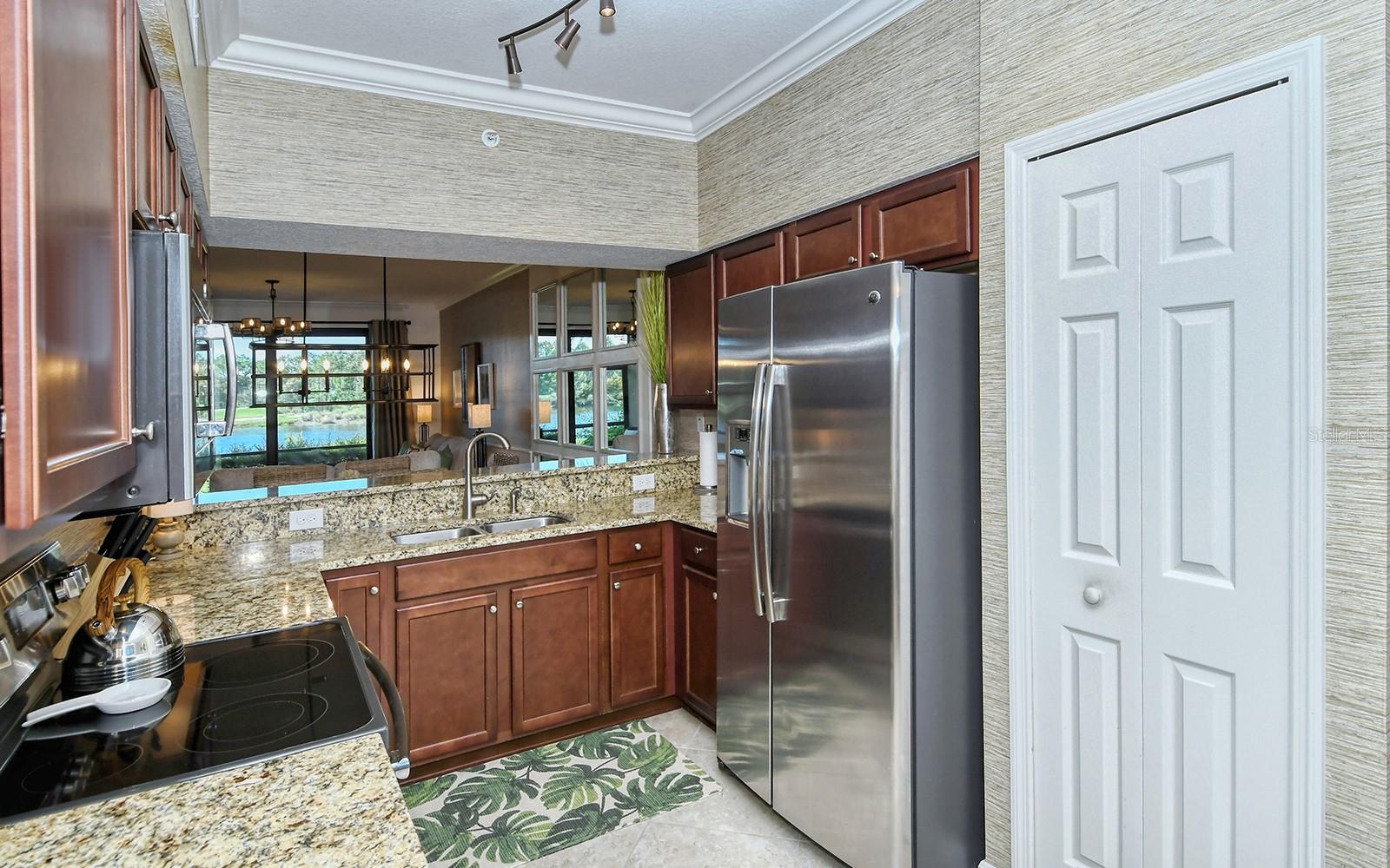 16706 VARDON TERRACE, #105, Bradenton, FL 34211