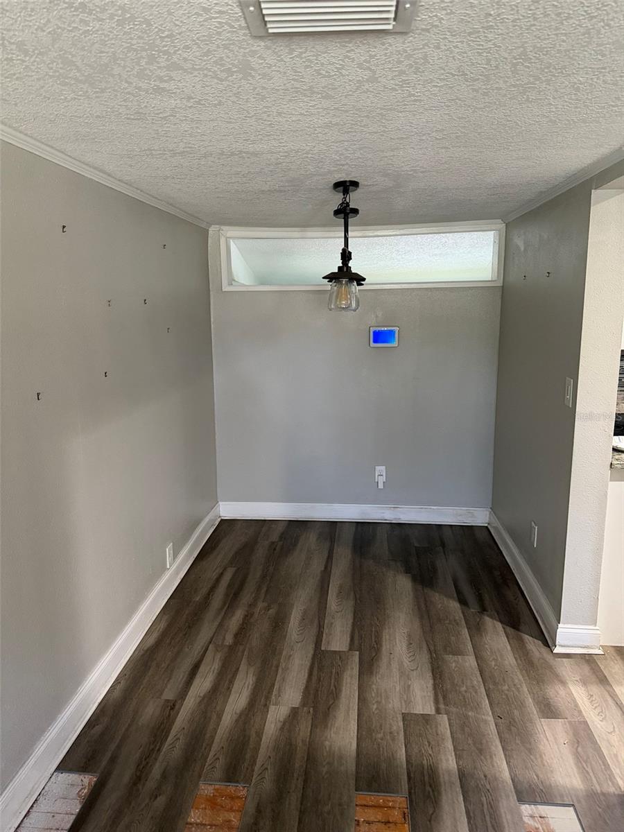 4915 W BARTLETT DRIVE, Tampa, FL 33603