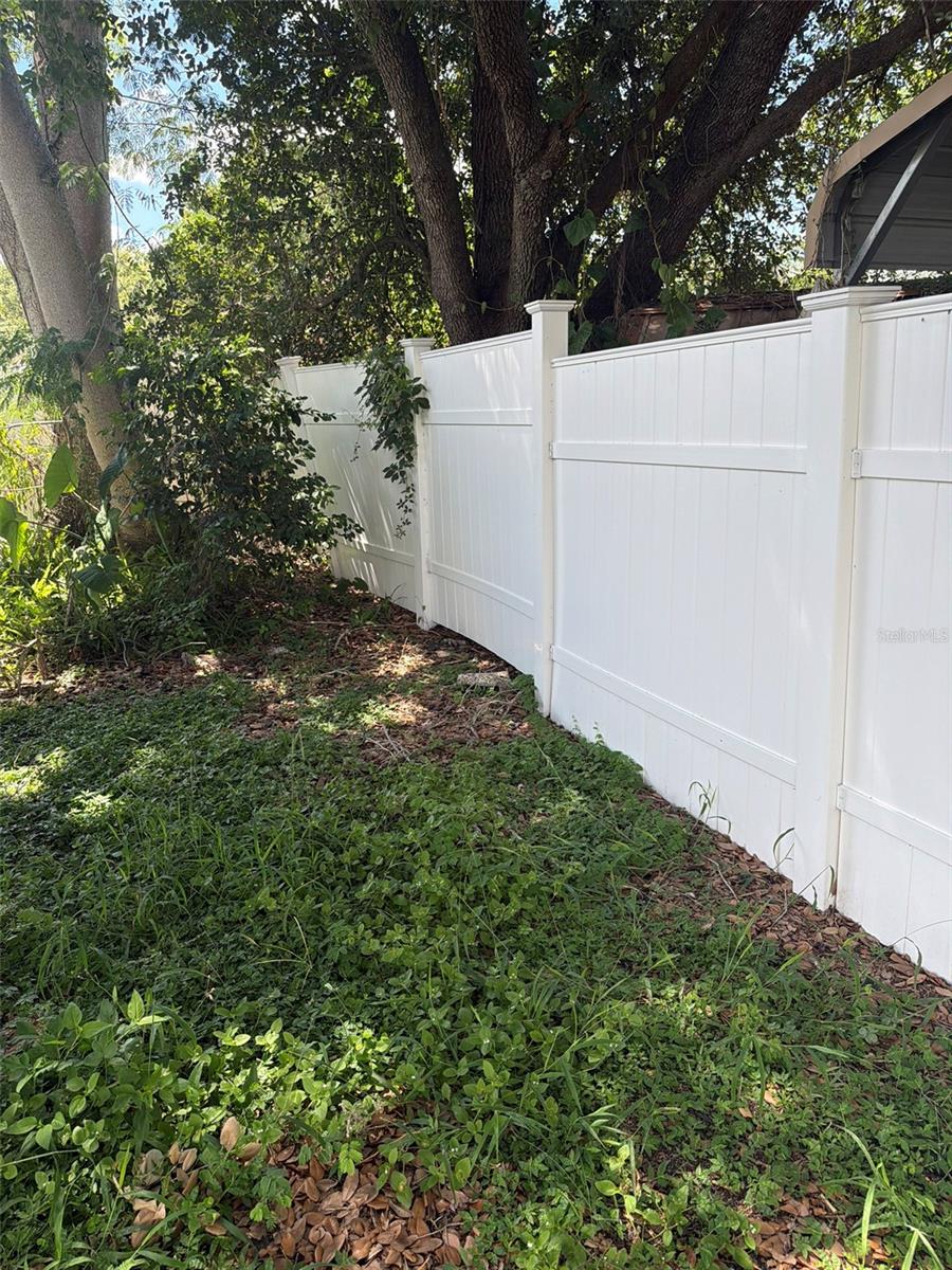 4915 W BARTLETT DRIVE, Tampa, FL 33603