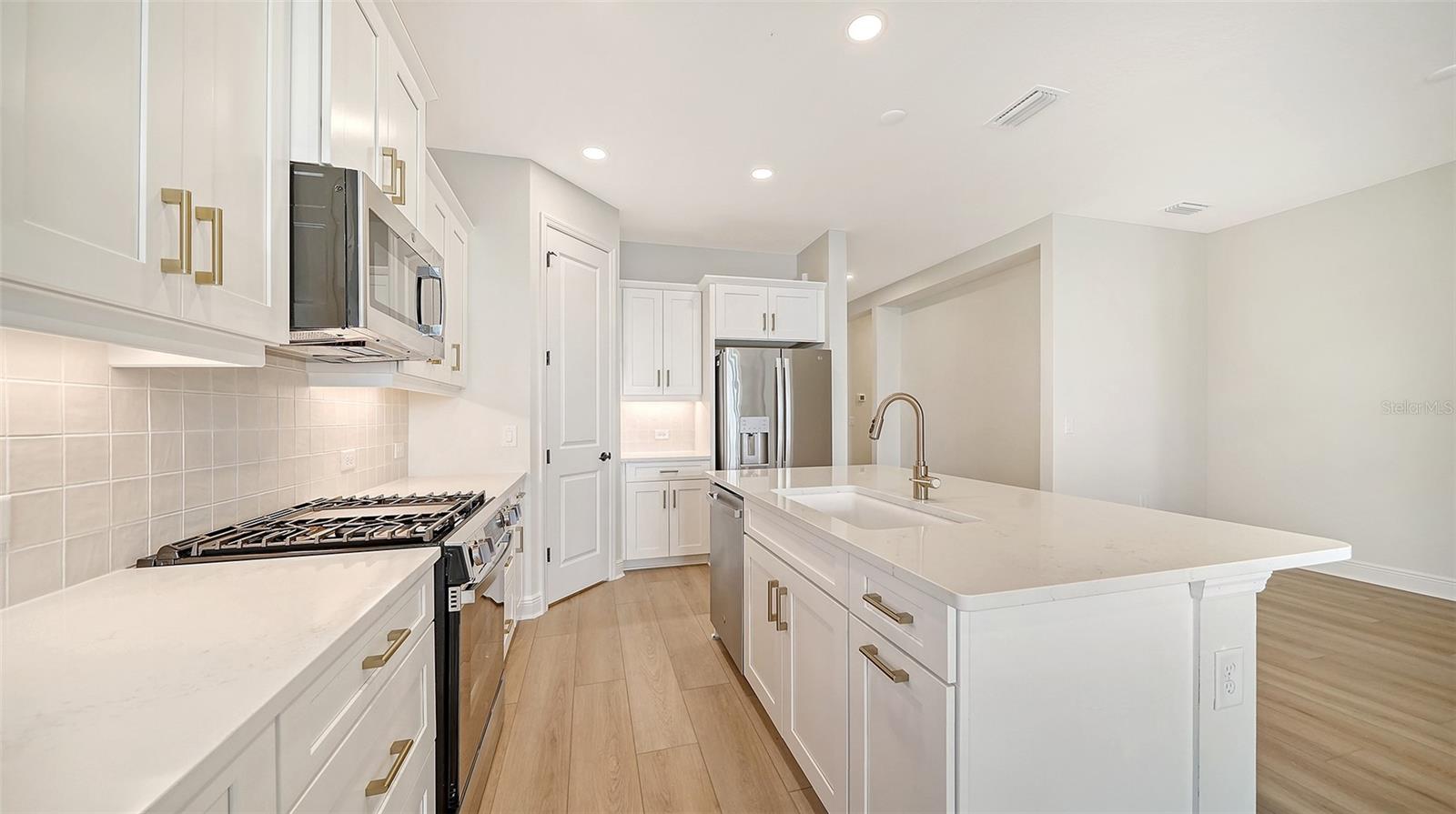 6334 DRY TORTUGAS DRIVE, Sarasota, FL 34241