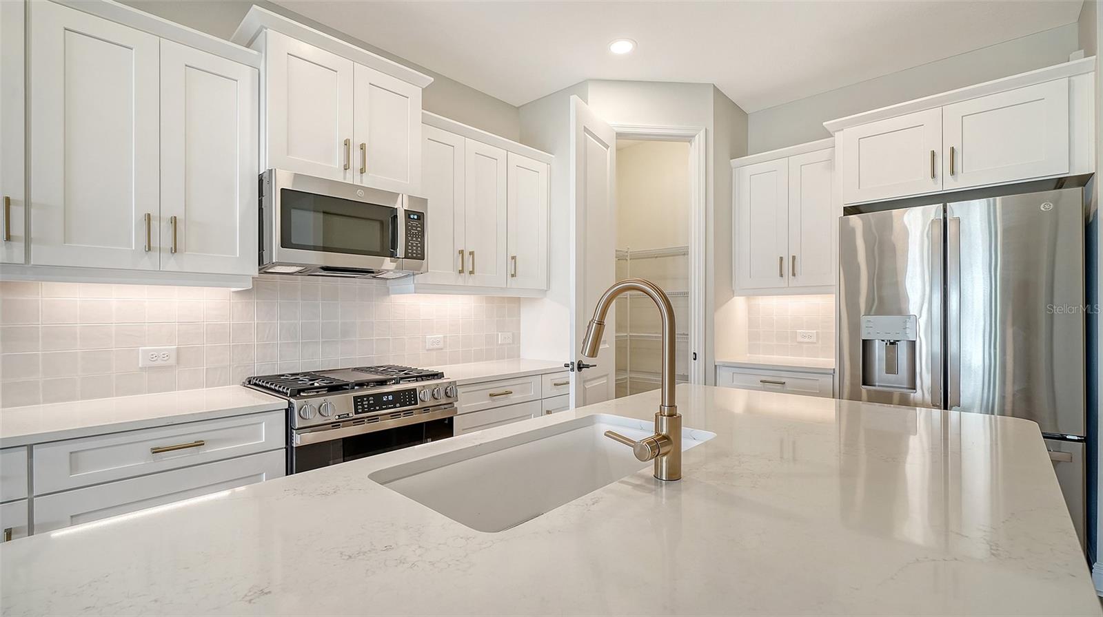 6334 DRY TORTUGAS DRIVE, Sarasota, FL 34241