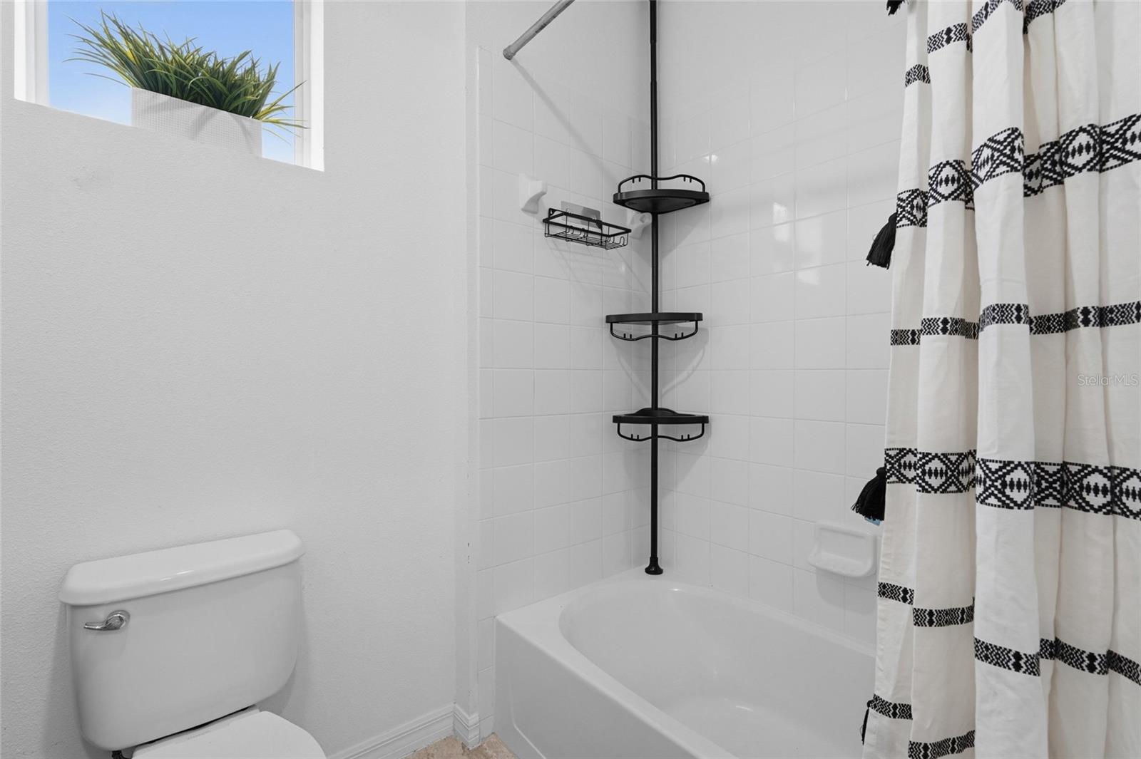 5008 MISSION PARK LANE, Bradenton, FL 34211