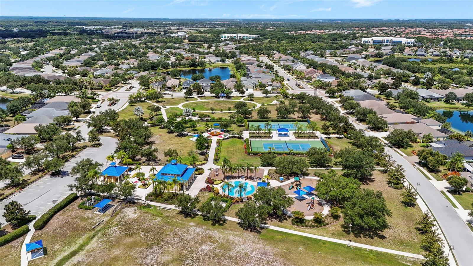 5008 MISSION PARK LANE, Bradenton, FL 34211