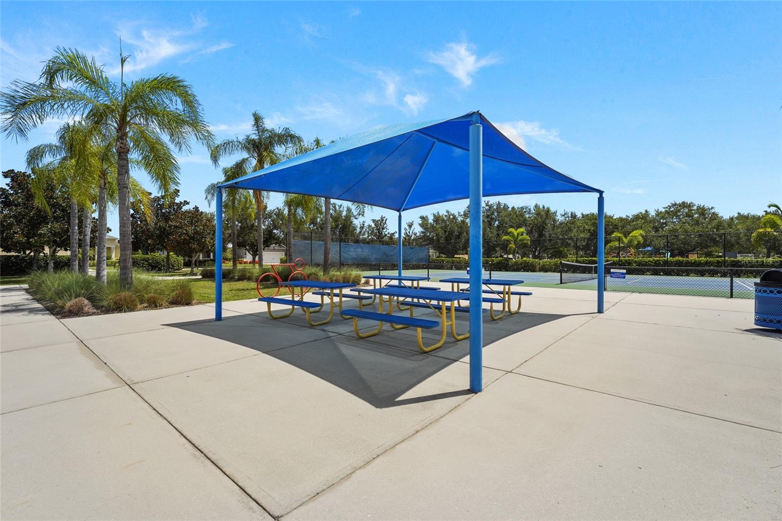 5008 MISSION PARK LANE, Bradenton, FL 34211