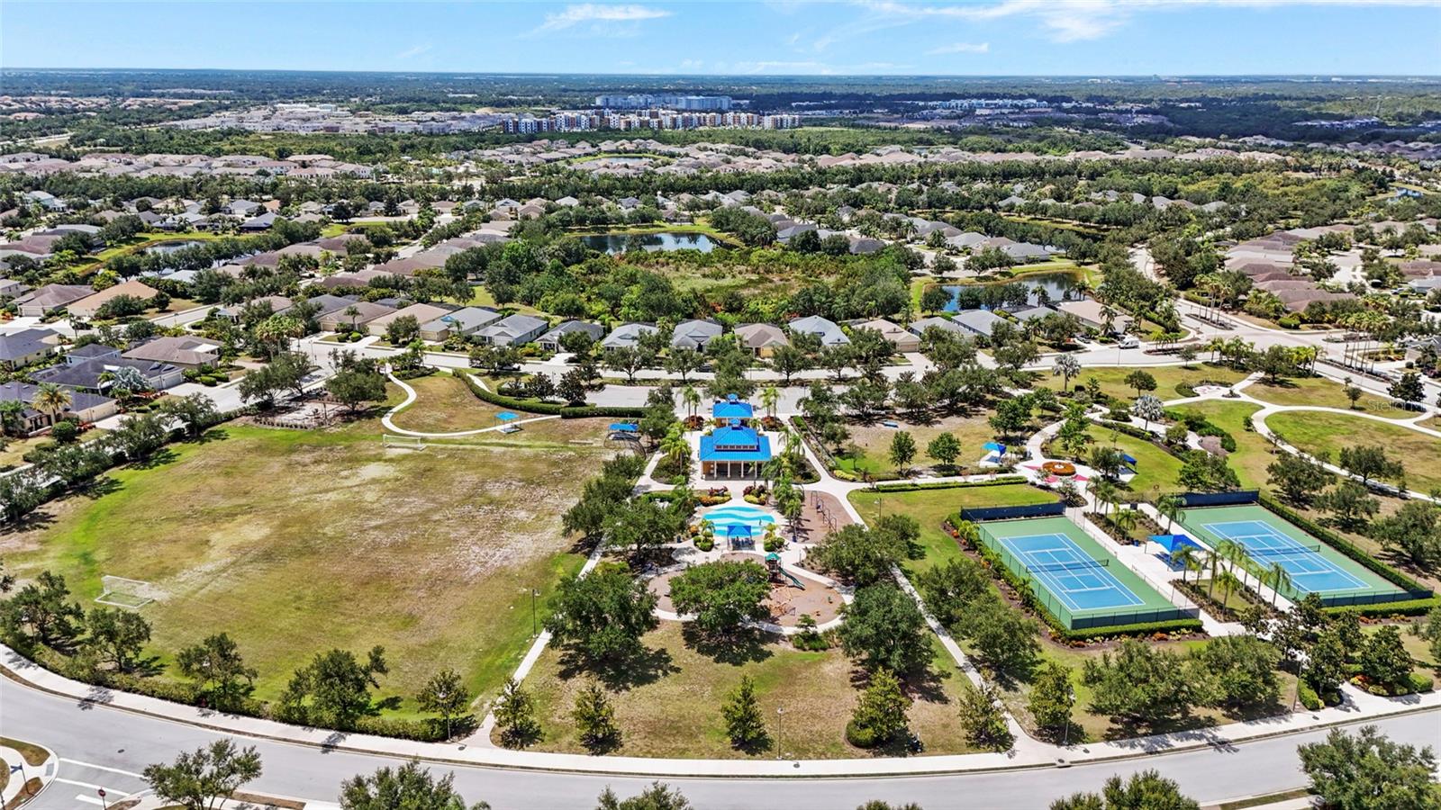 5008 MISSION PARK LANE, Bradenton, FL 34211