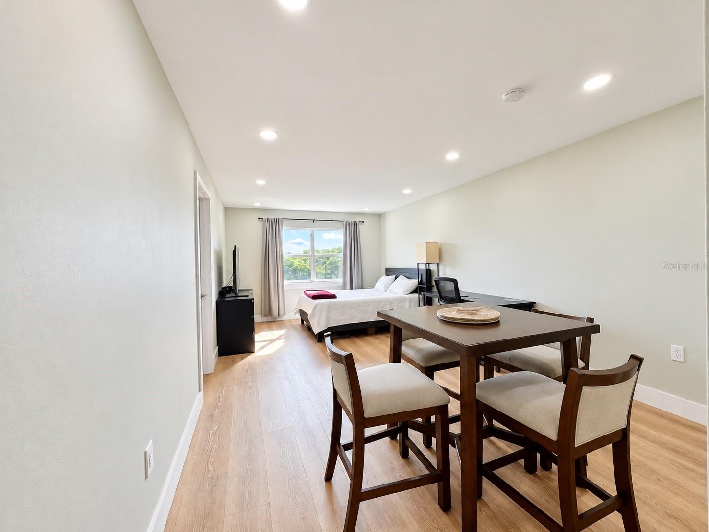 4113 LAKE BAYSHORE DRIVE, #C409, Bradenton, FL 34205
