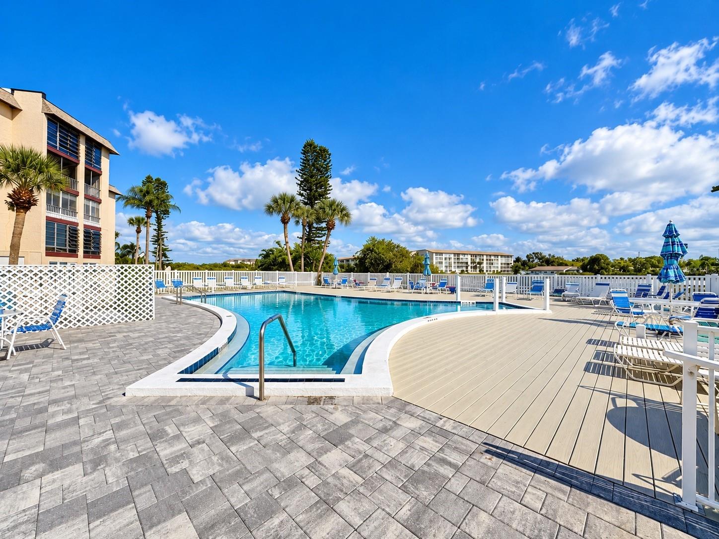 4113 LAKE BAYSHORE DRIVE, #C409, Bradenton, FL 34205