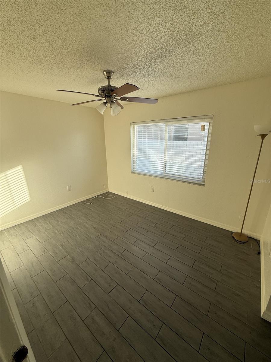 6142 76TH AVENUE N, Pinellas Park, FL 33781