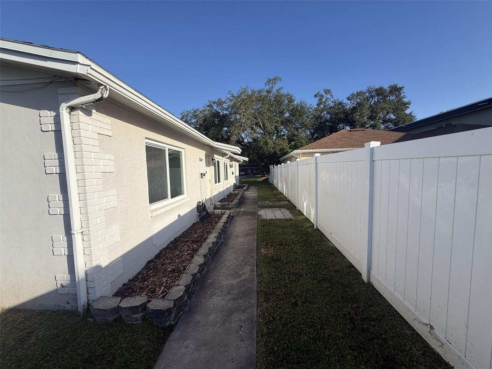 6142 76TH AVENUE N, Pinellas Park, FL 33781