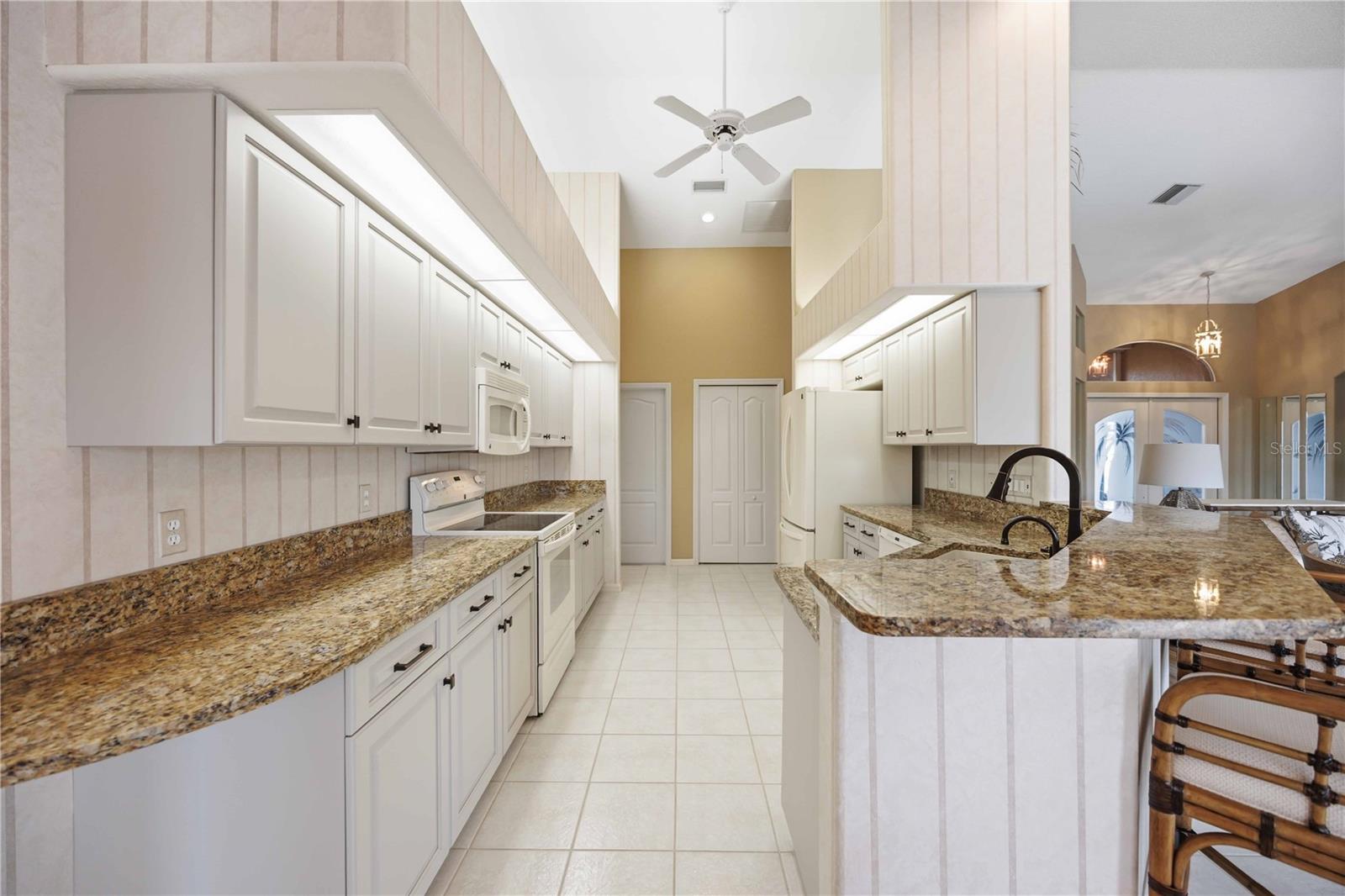 55 CLUBHOUSE ROAD, Rotonda West, FL 33947