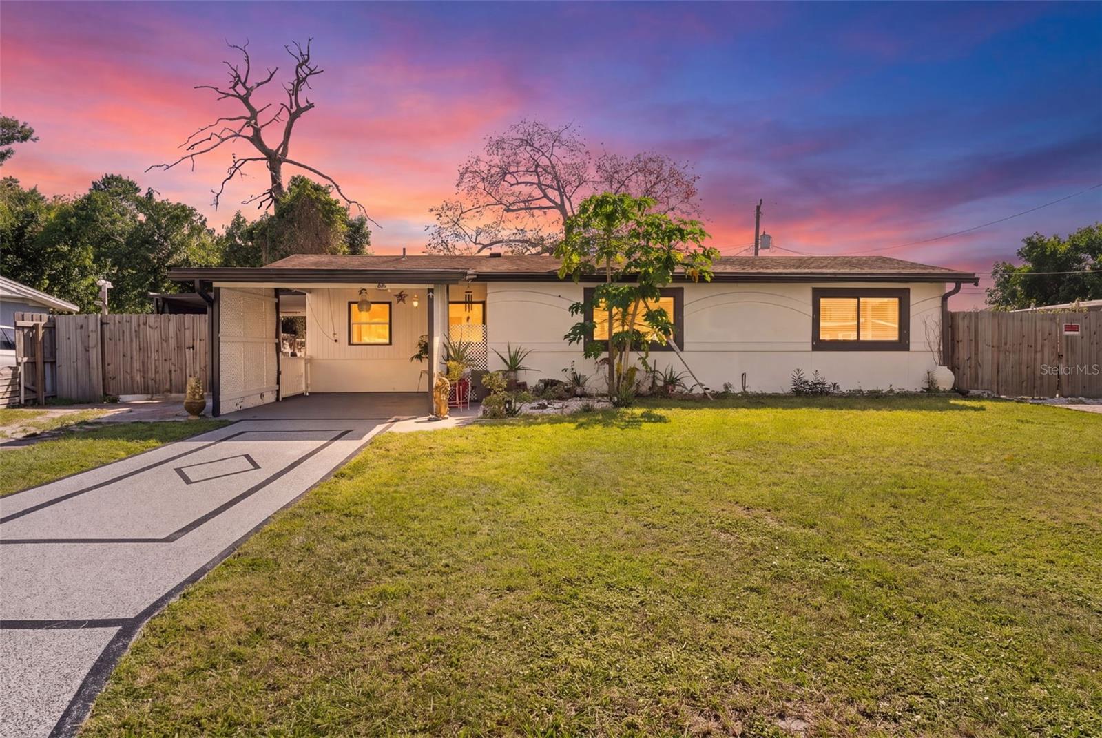 3404 DUDLEY STREET, Sarasota, FL 34235