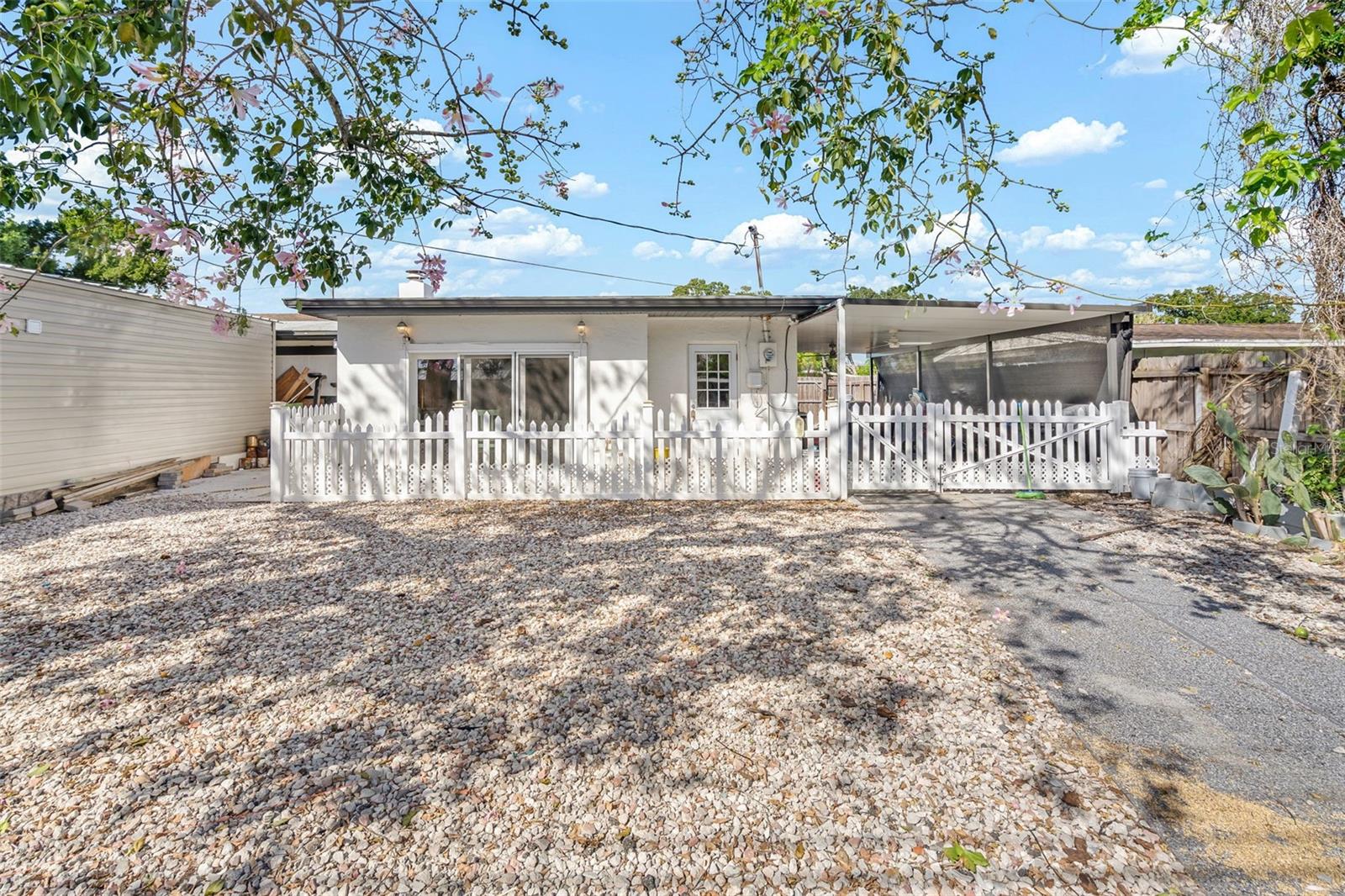 3404 DUDLEY STREET, Sarasota, FL 34235
