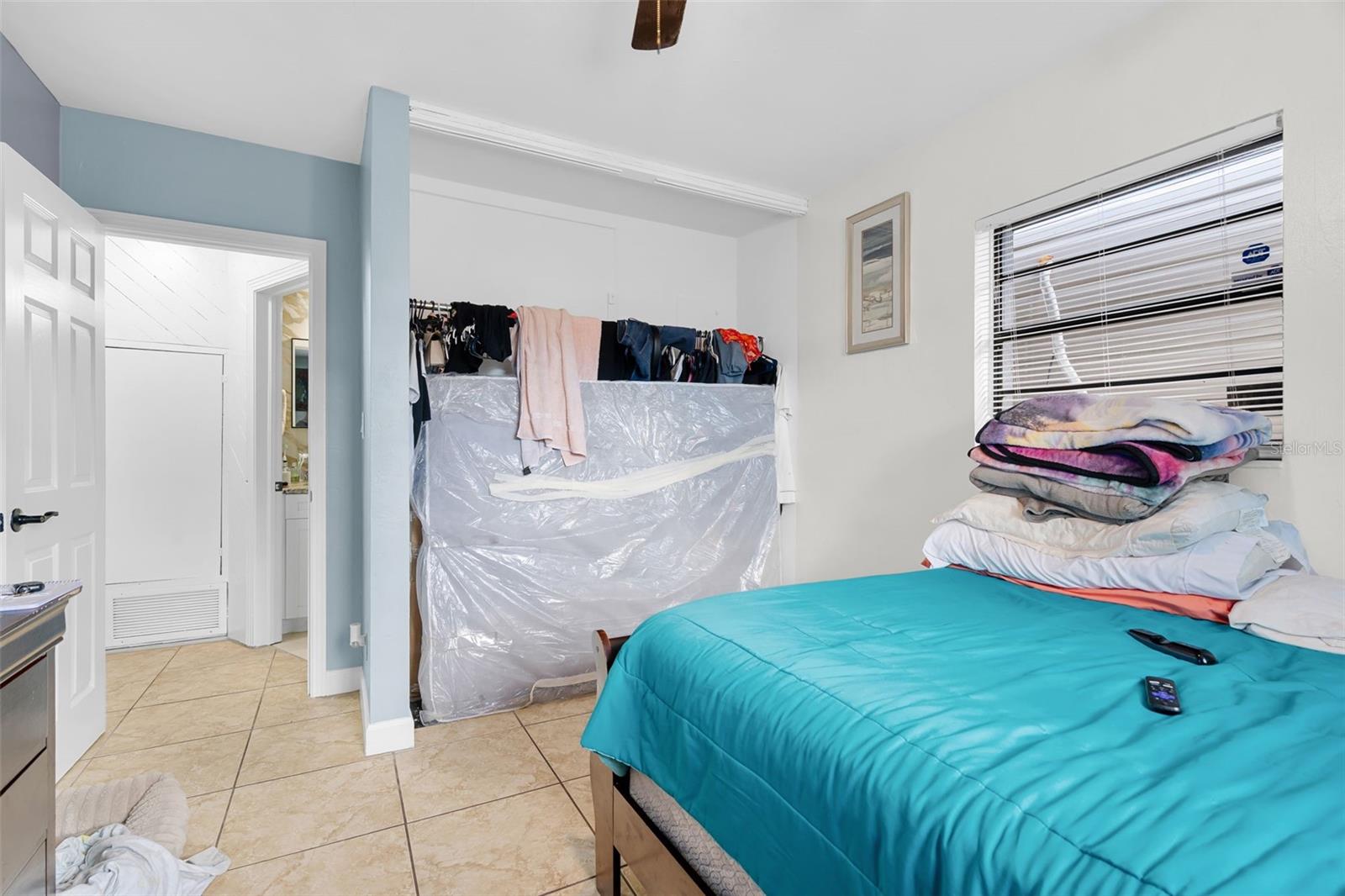 3404 DUDLEY STREET, Sarasota, FL 34235
