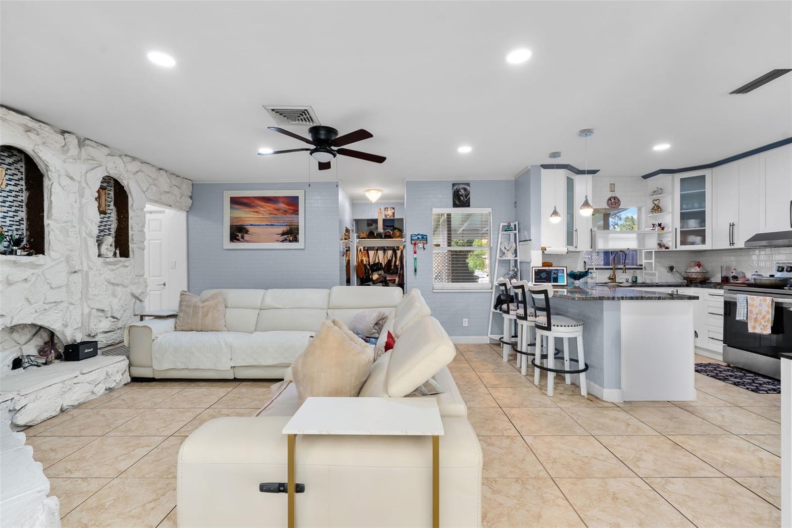 3404 DUDLEY STREET, Sarasota, FL 34235