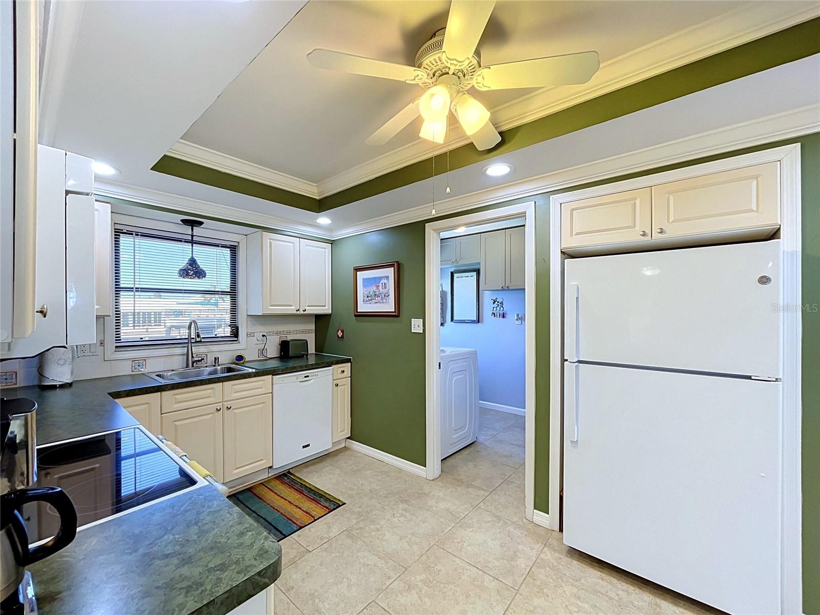 3852 CATALINA DRIVE, #127, Bradenton, FL 34210