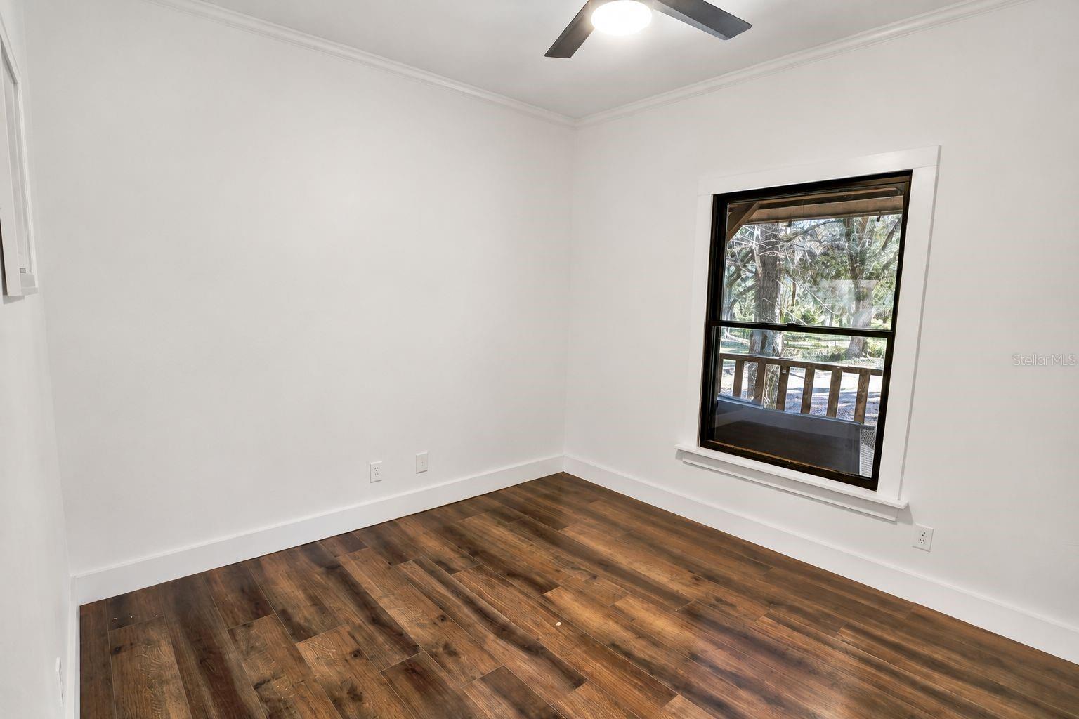 2nd Guest bedroom