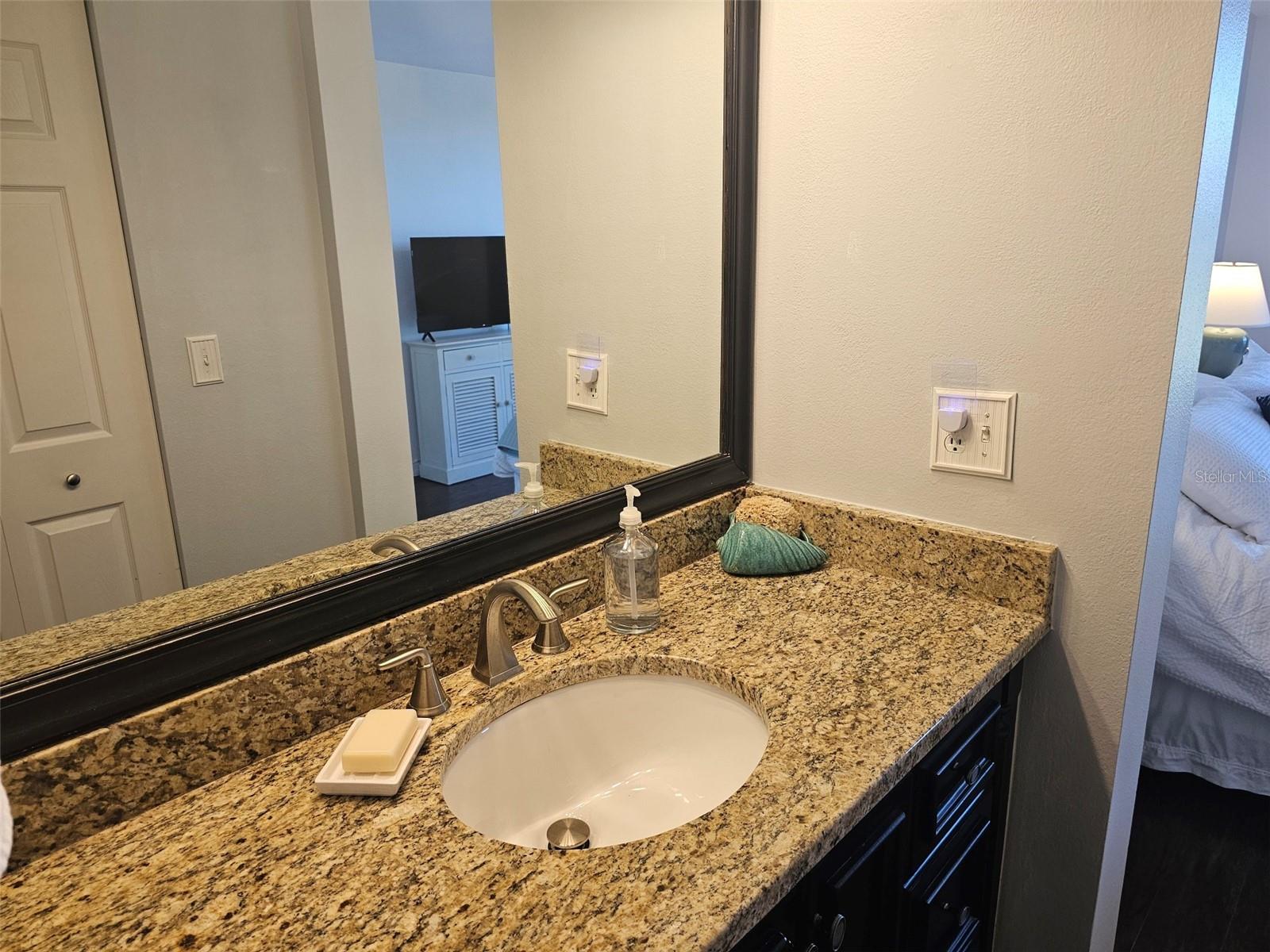 4550 PINEBROOK CIRCLE, #205, Bradenton, FL 34209
