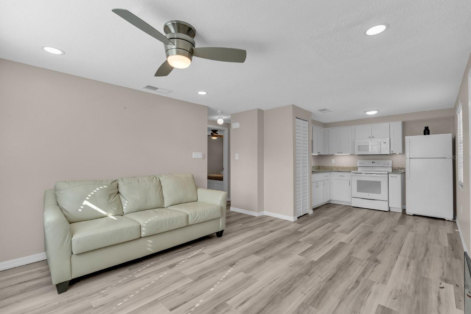 1673 CHERRY LANE, #1673, Sarasota, FL 34236 1673 CHERRY LANE, #1673, Sarasota, FL 34236
