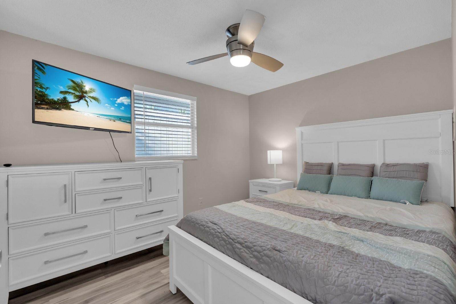 1673 CHERRY LANE, #1673, Sarasota, FL 34236