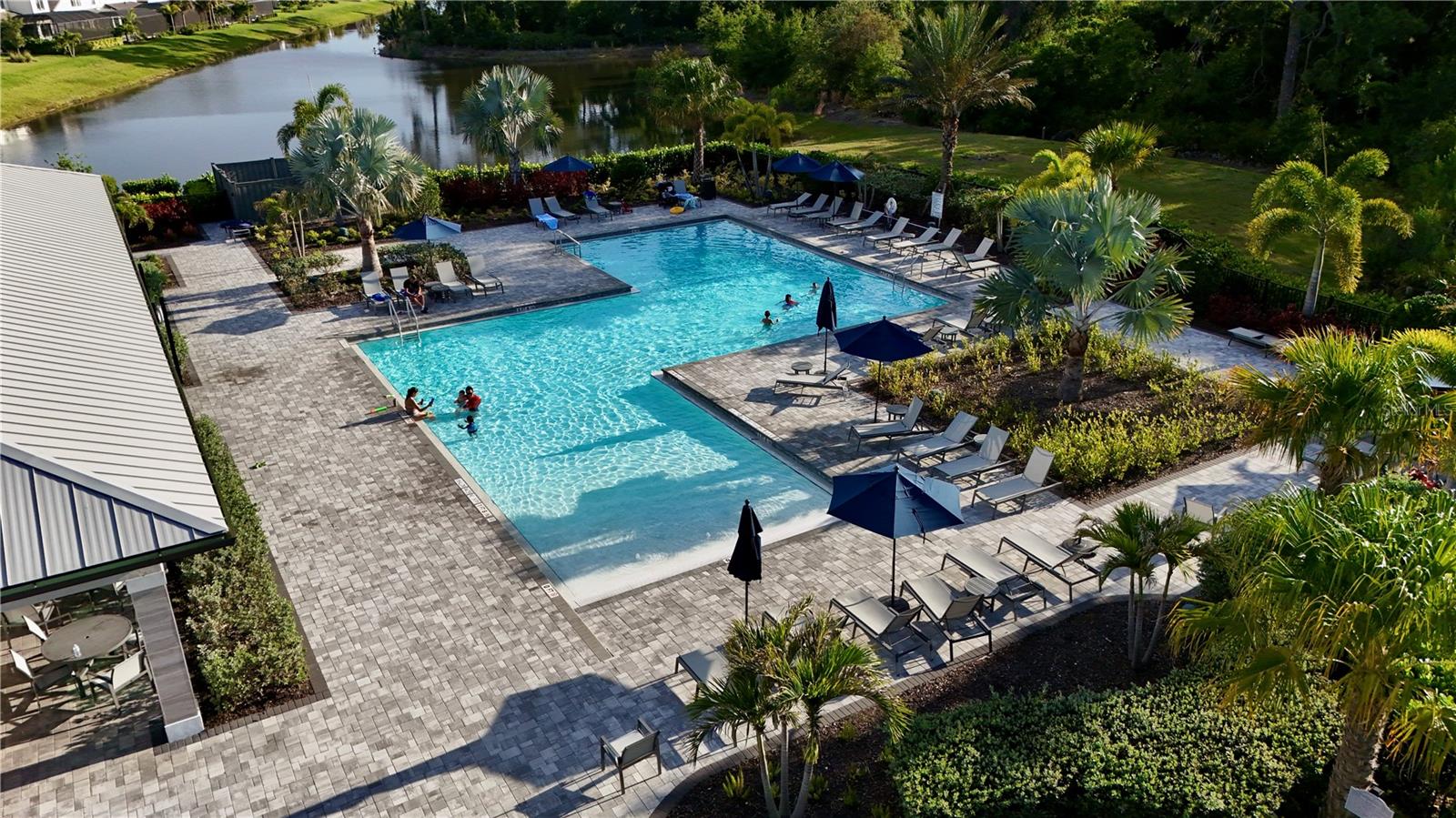 6111 BLUESTAR COURT, Lakewood Ranch, FL 34211