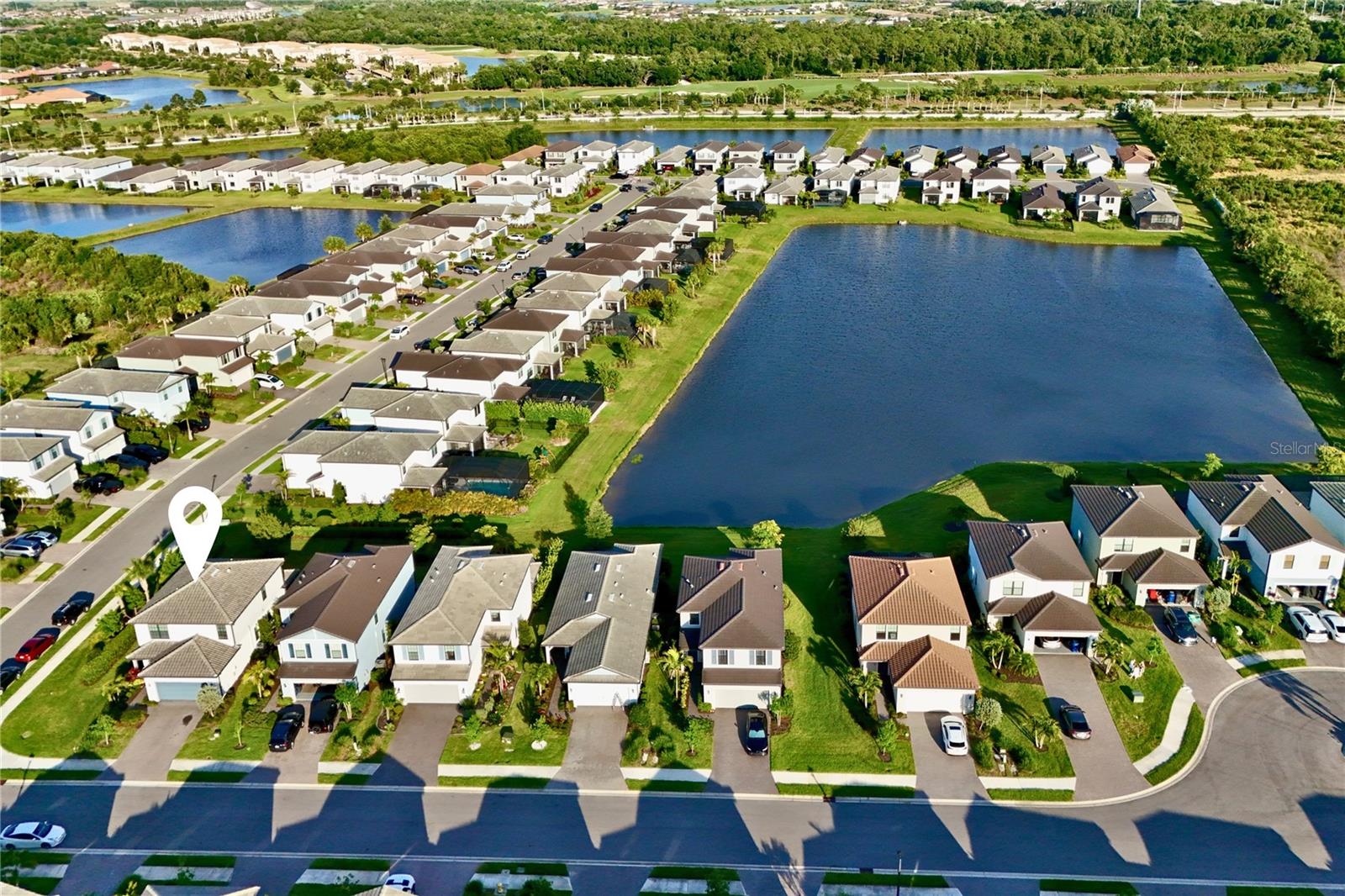 6111 BLUESTAR COURT, Lakewood Ranch, FL 34211