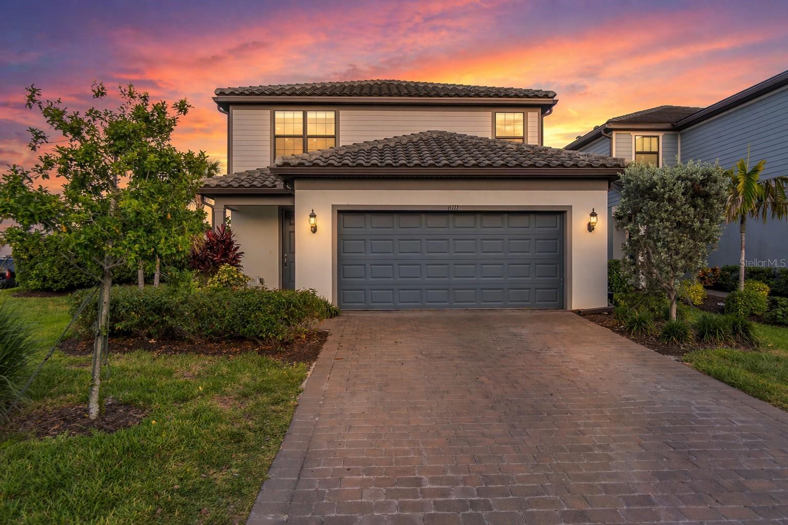 6111 BLUESTAR COURT, Lakewood Ranch, FL 34211