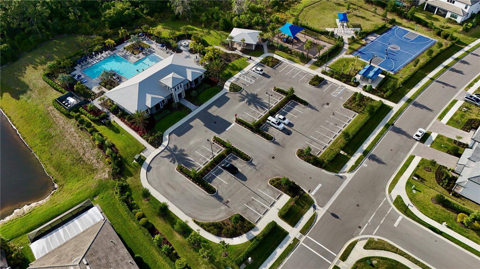 6111 BLUESTAR COURT, Lakewood Ranch, FL 34211