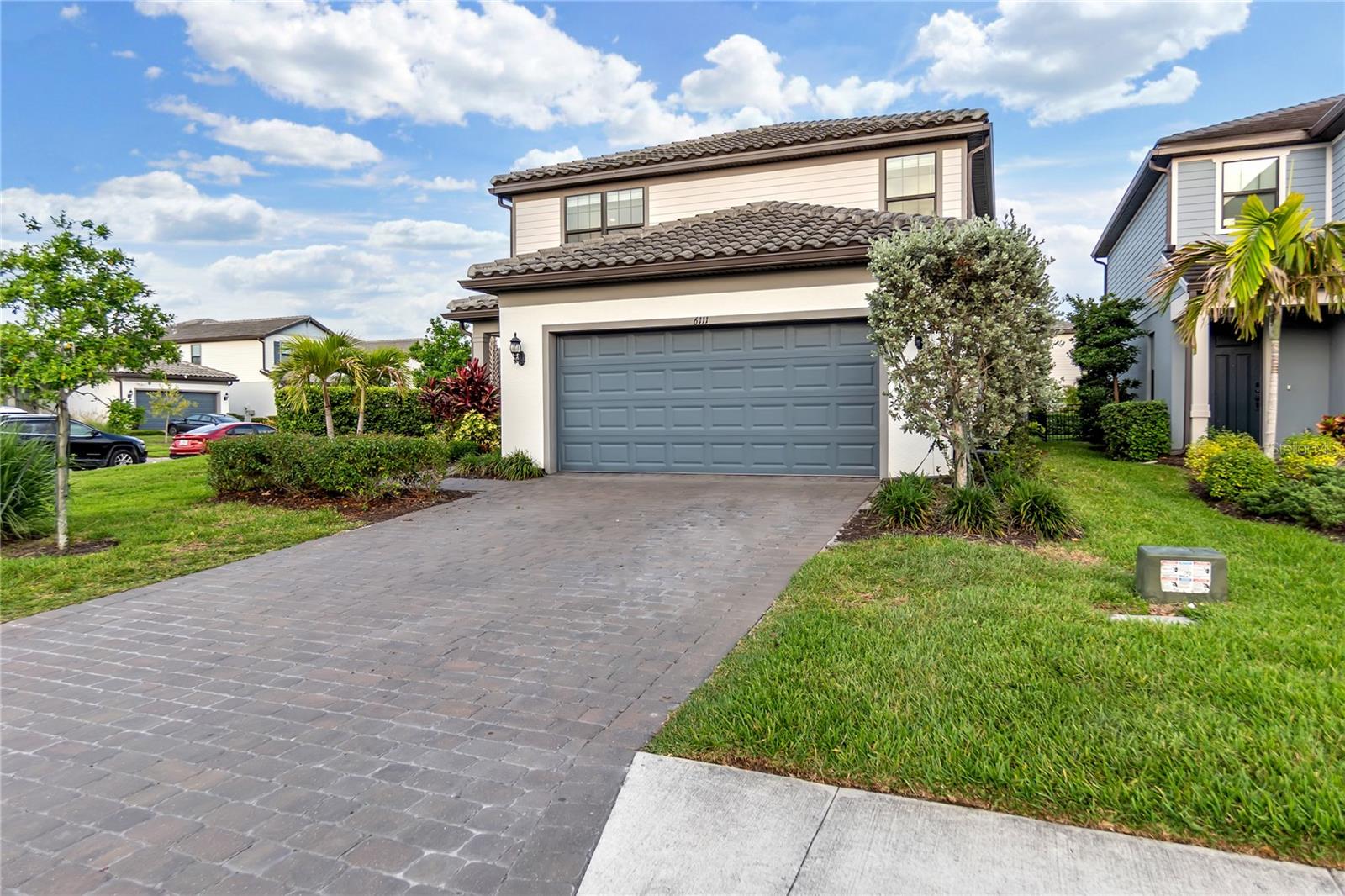 6111 BLUESTAR COURT, Lakewood Ranch, FL 34211 6111 BLUESTAR COURT, Lakewood Ranch, FL 34211