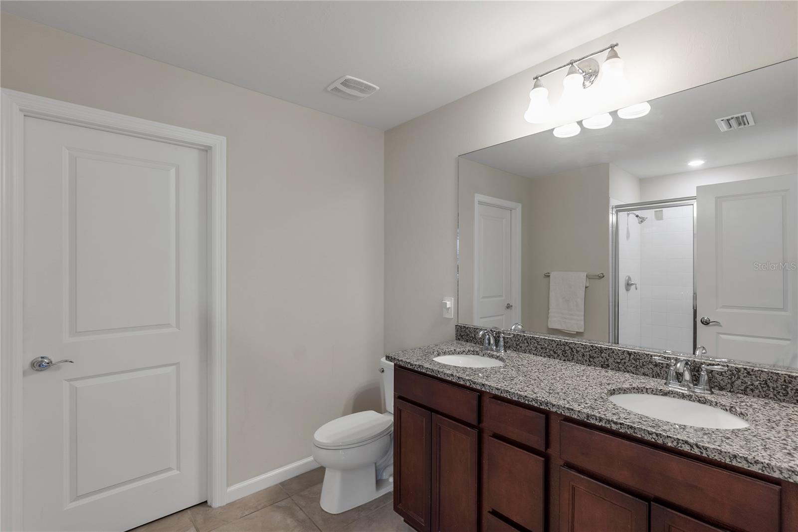 6111 BLUESTAR COURT, Lakewood Ranch, FL 34211