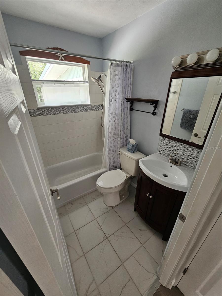 315 62ND STREET W, Bradenton, FL 34209