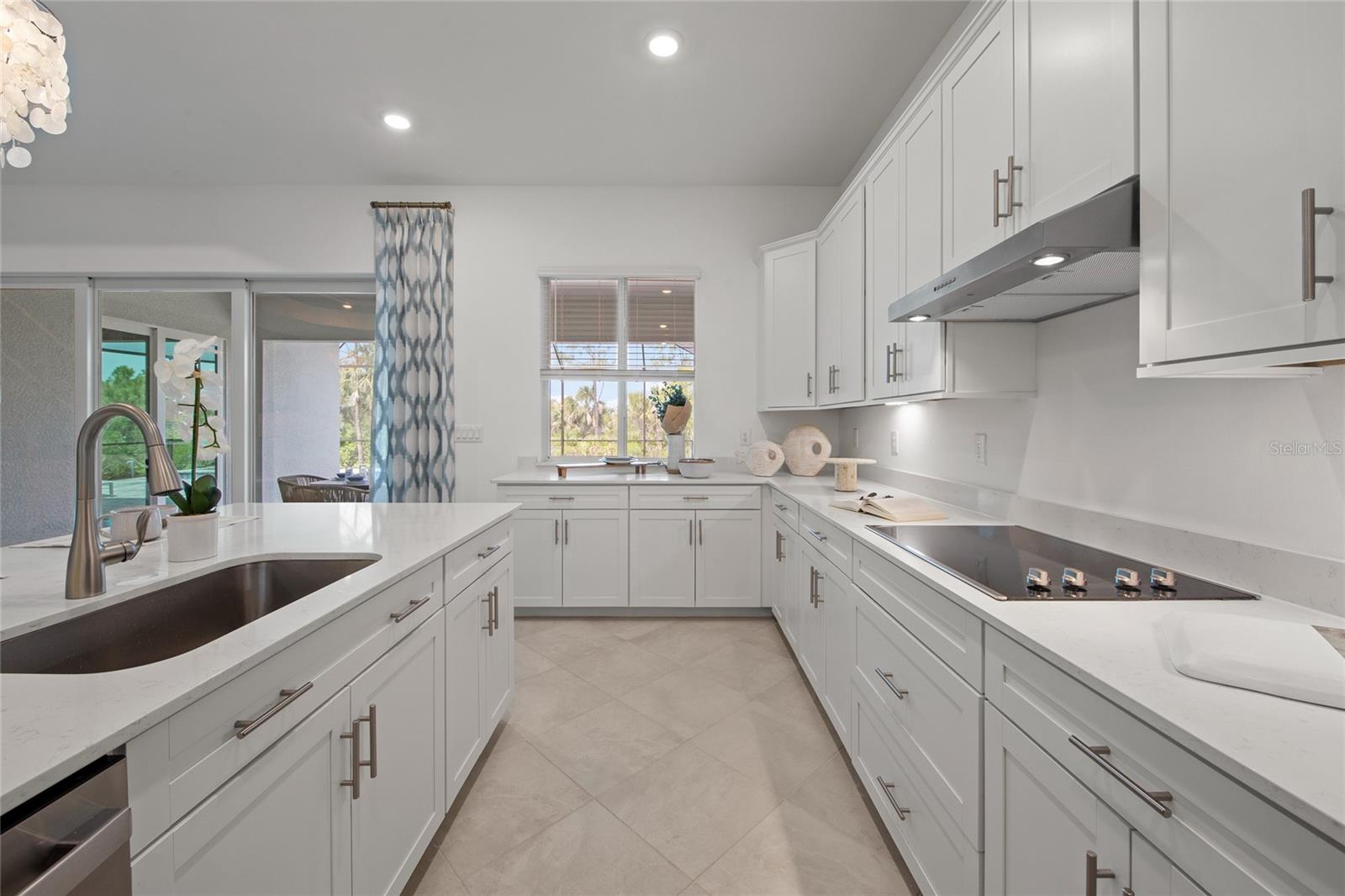 7146 INLET ISLES COURT, Lakewood Ranch, FL 34211