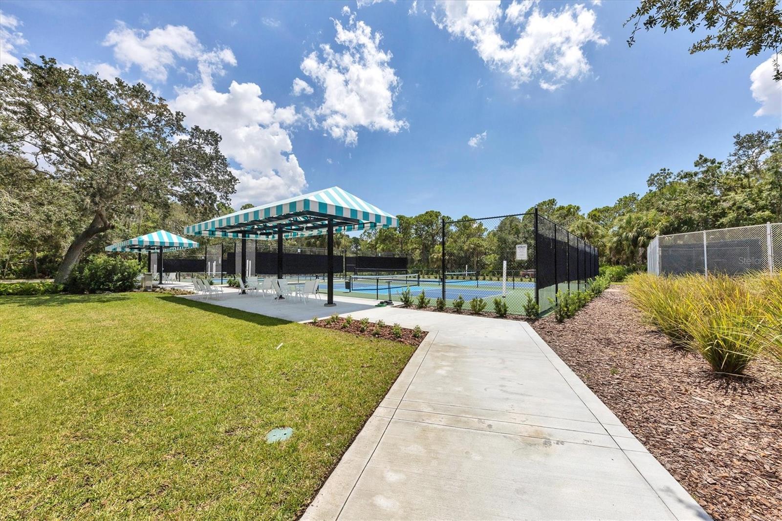 6726 VIRGINIA XING, University Park, FL 34201