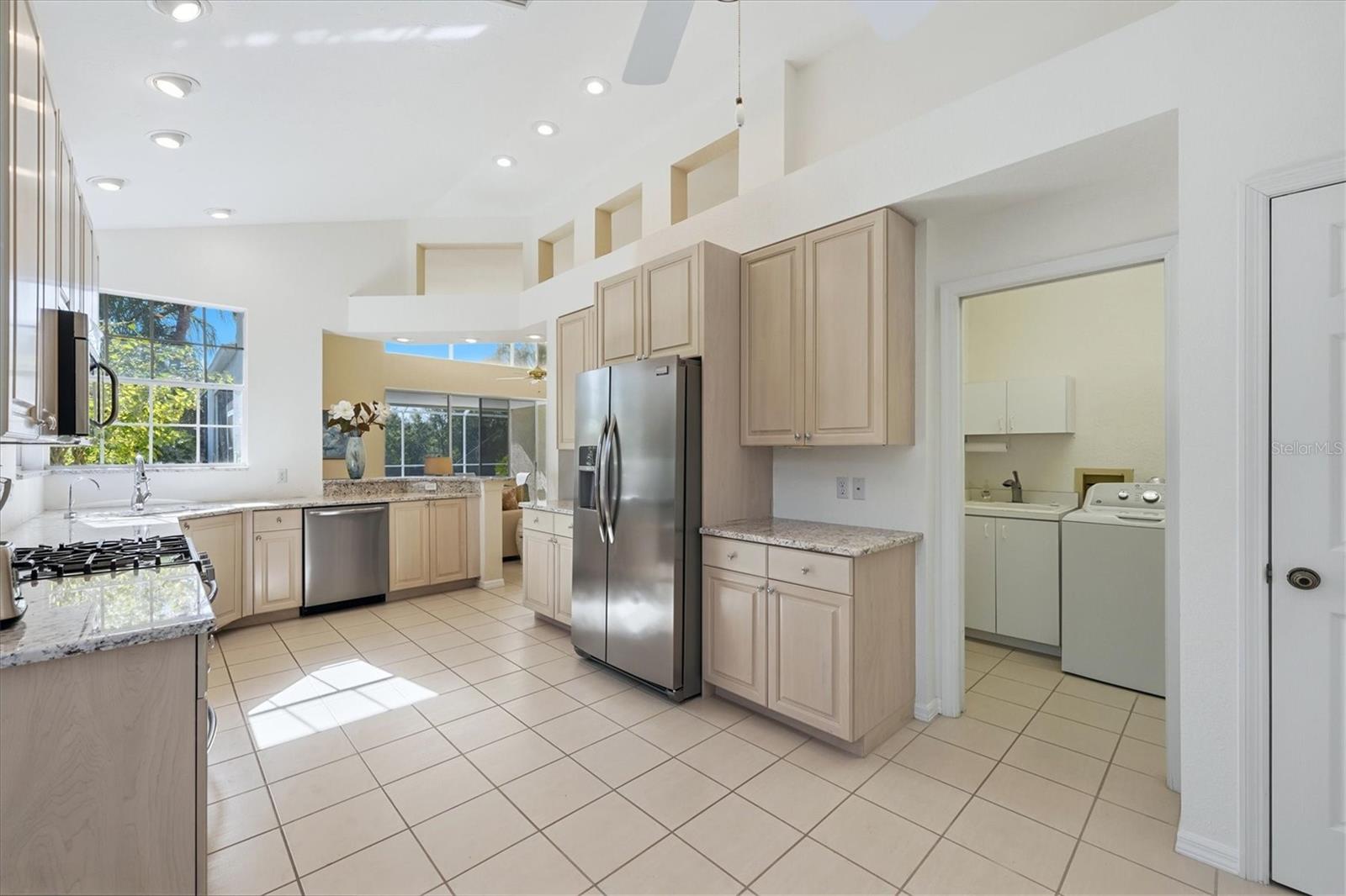 6726 VIRGINIA XING, University Park, FL 34201