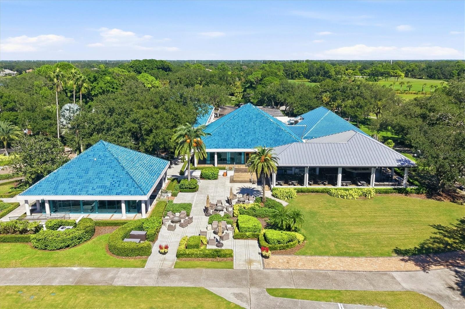 6726 VIRGINIA XING, University Park, FL 34201