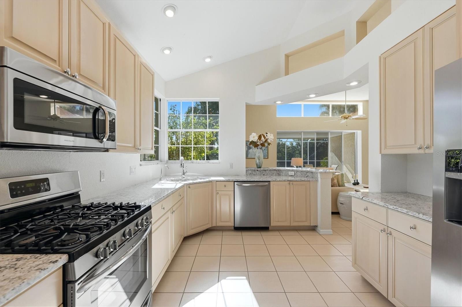 6726 VIRGINIA XING, University Park, FL 34201
