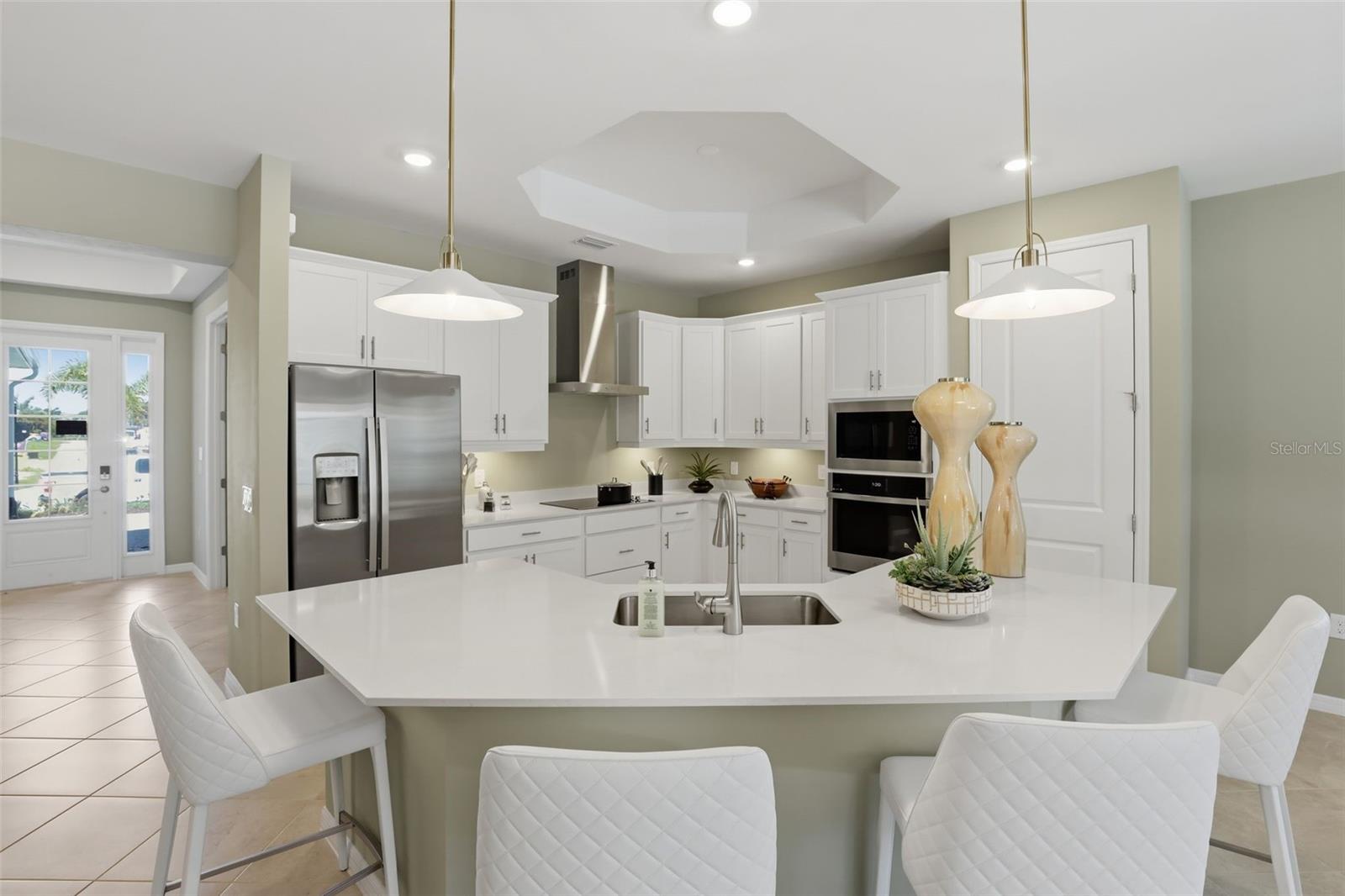 7154 INLET ISLES COURT, Lakewood Ranch, FL 34211