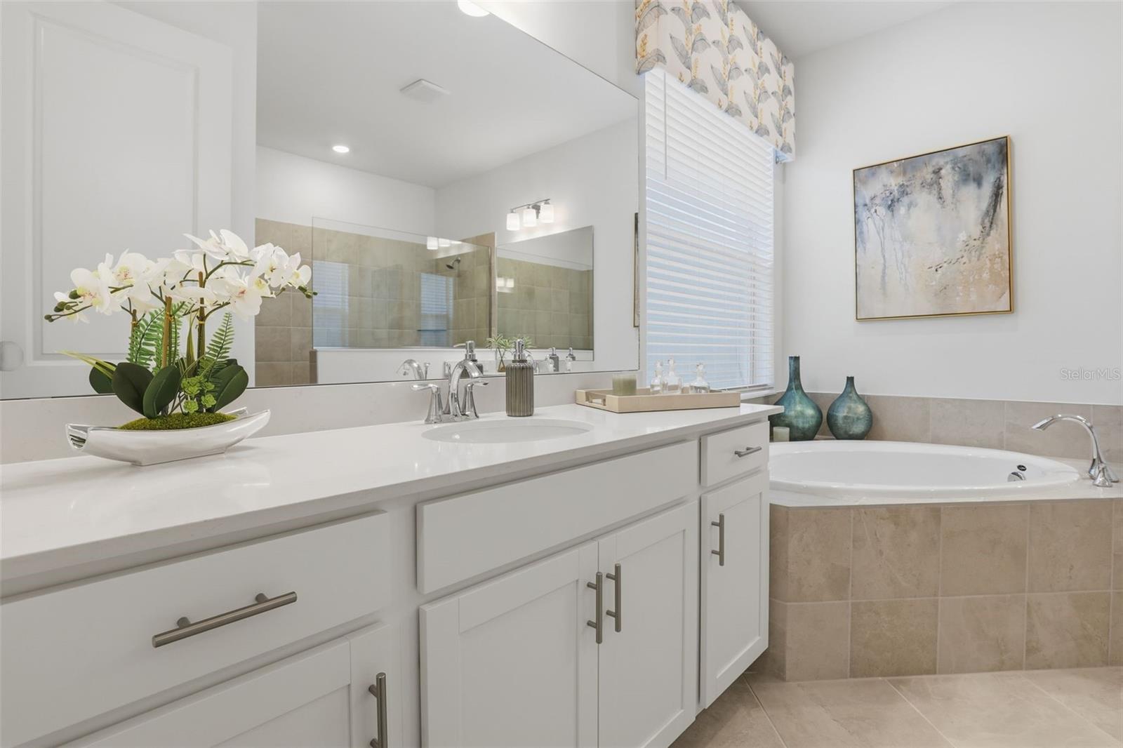 7154 INLET ISLES COURT, Lakewood Ranch, FL 34211
