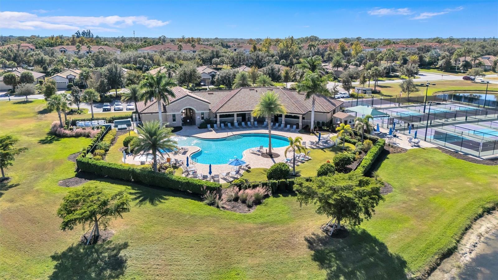 6832 WILD LAKE TERRACE, Bradenton, FL 34212