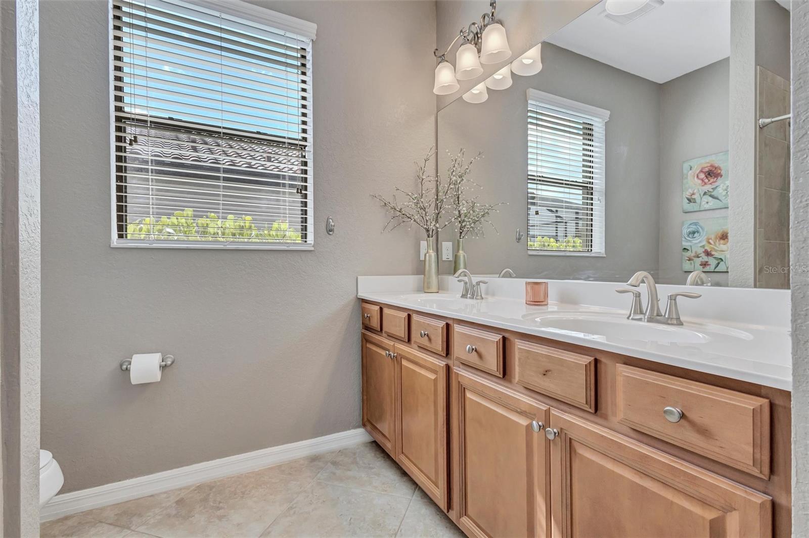 6832 WILD LAKE TERRACE, Bradenton, FL 34212