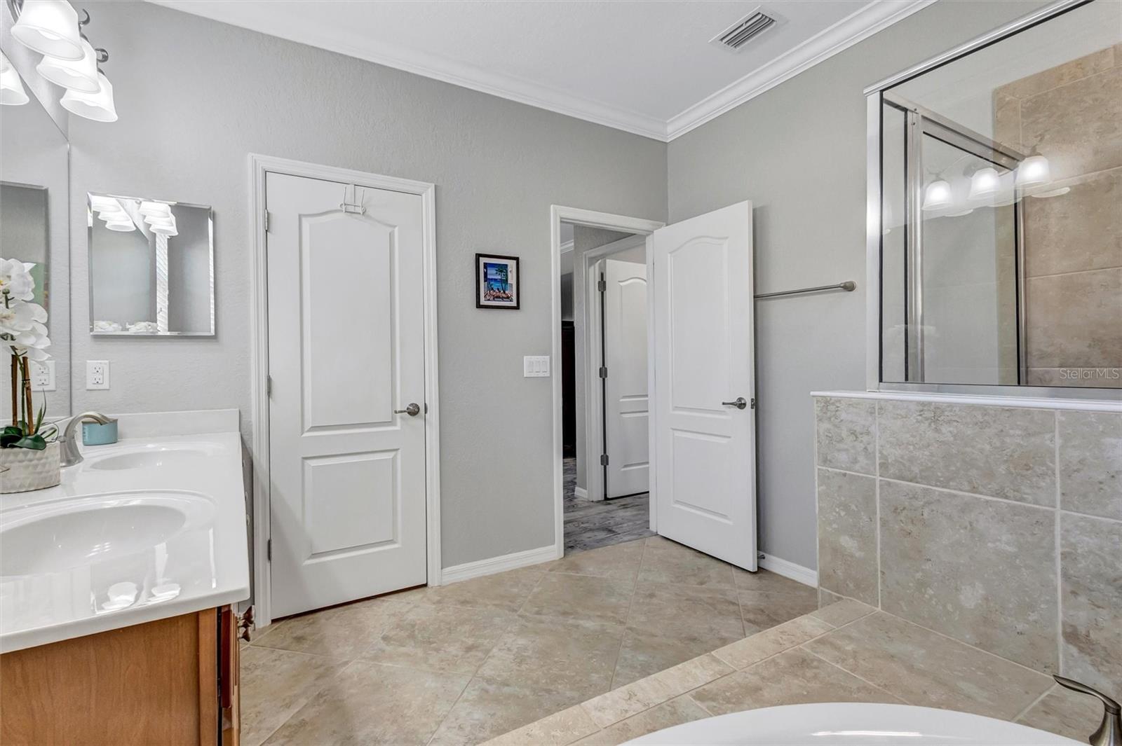 6832 WILD LAKE TERRACE, Bradenton, FL 34212
