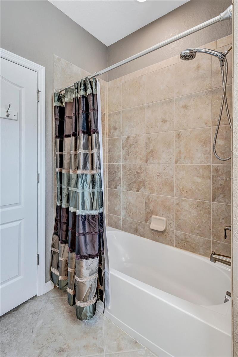 6832 WILD LAKE TERRACE, Bradenton, FL 34212