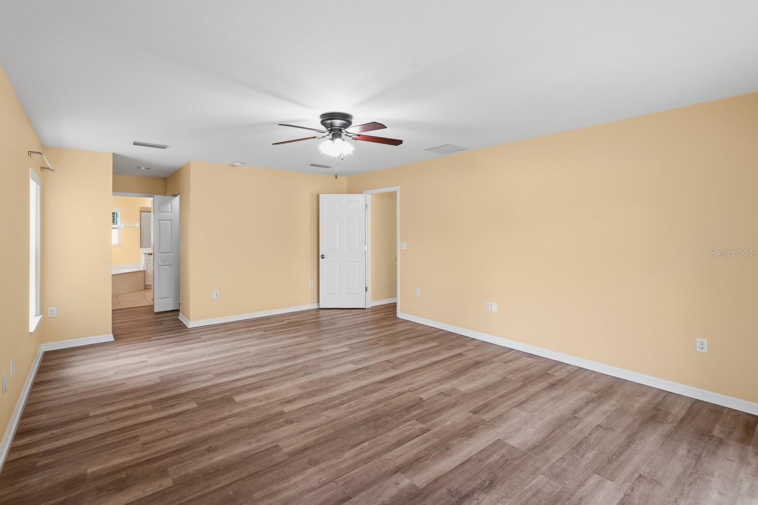 6484 LAPIDUS ROAD, North Port, FL 34291