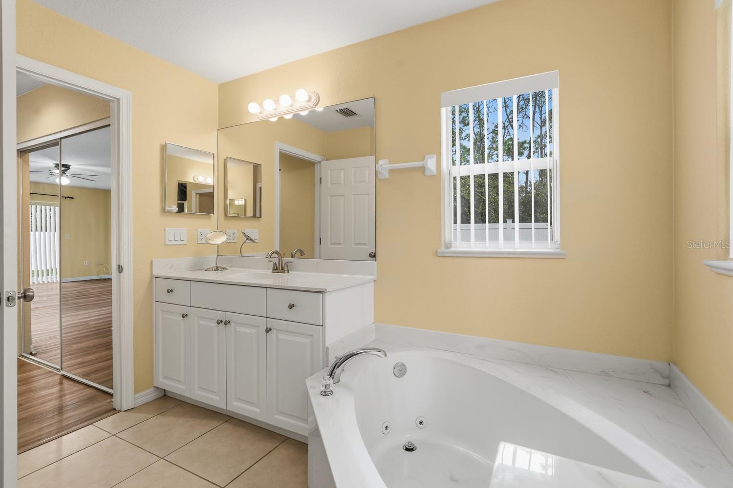 6484 LAPIDUS ROAD, North Port, FL 34291
