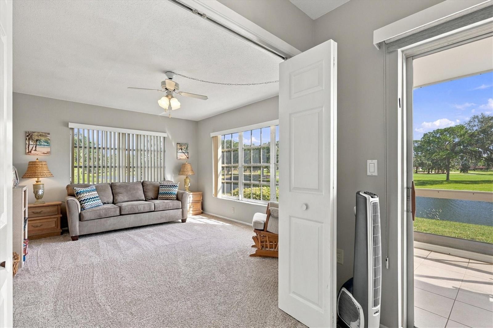 7405 W COUNTRY CLUB DRIVE N, #104, Sarasota, FL 34243